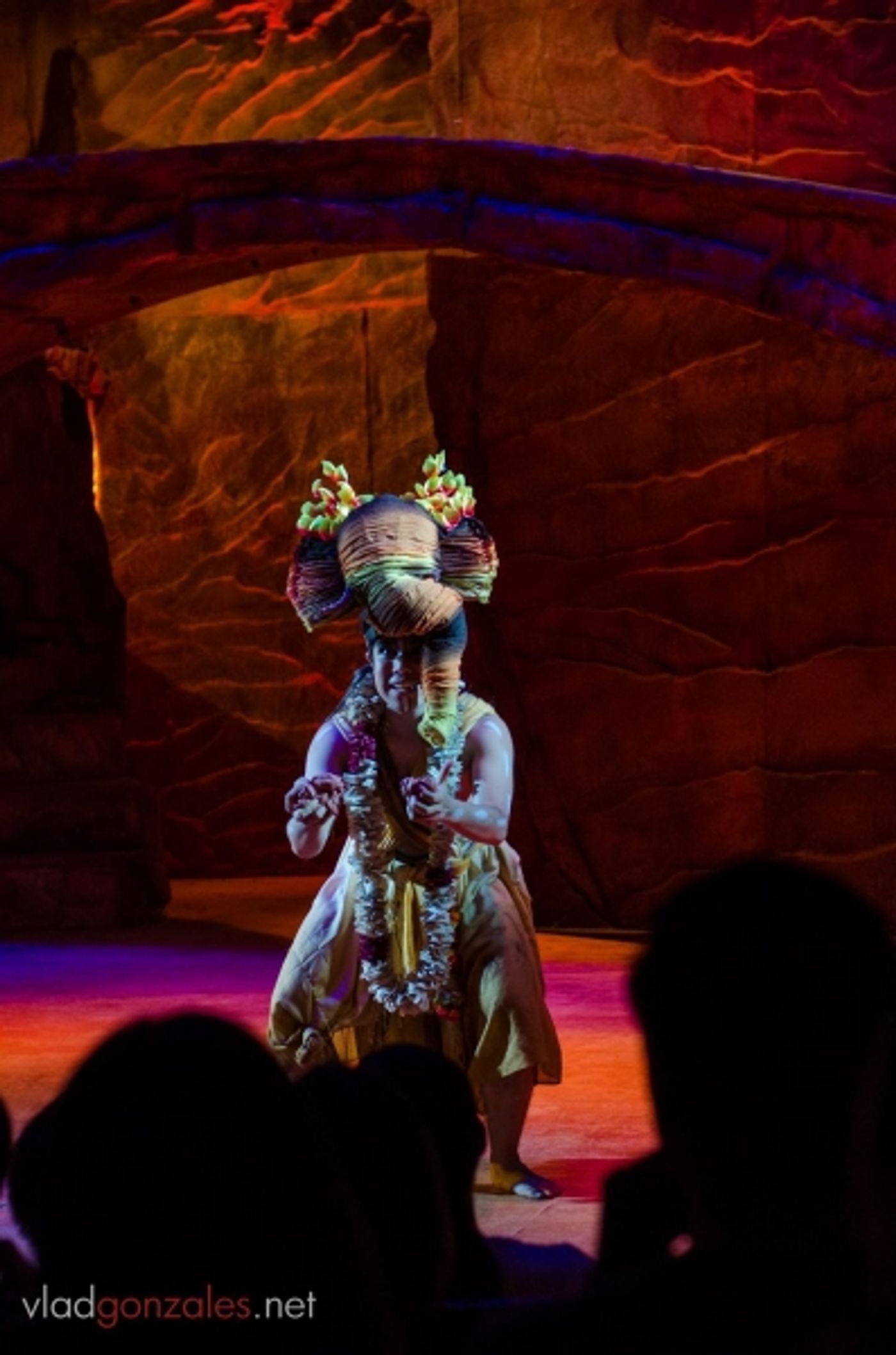 Photo Flash: ANG NAWALANG KAPATID by Dulaang UP; Show Runs Till 2/23 Photo Flash: ANG NAWALANG KAPATID by Dulaang UP; Show Runs Till 2/23 Image