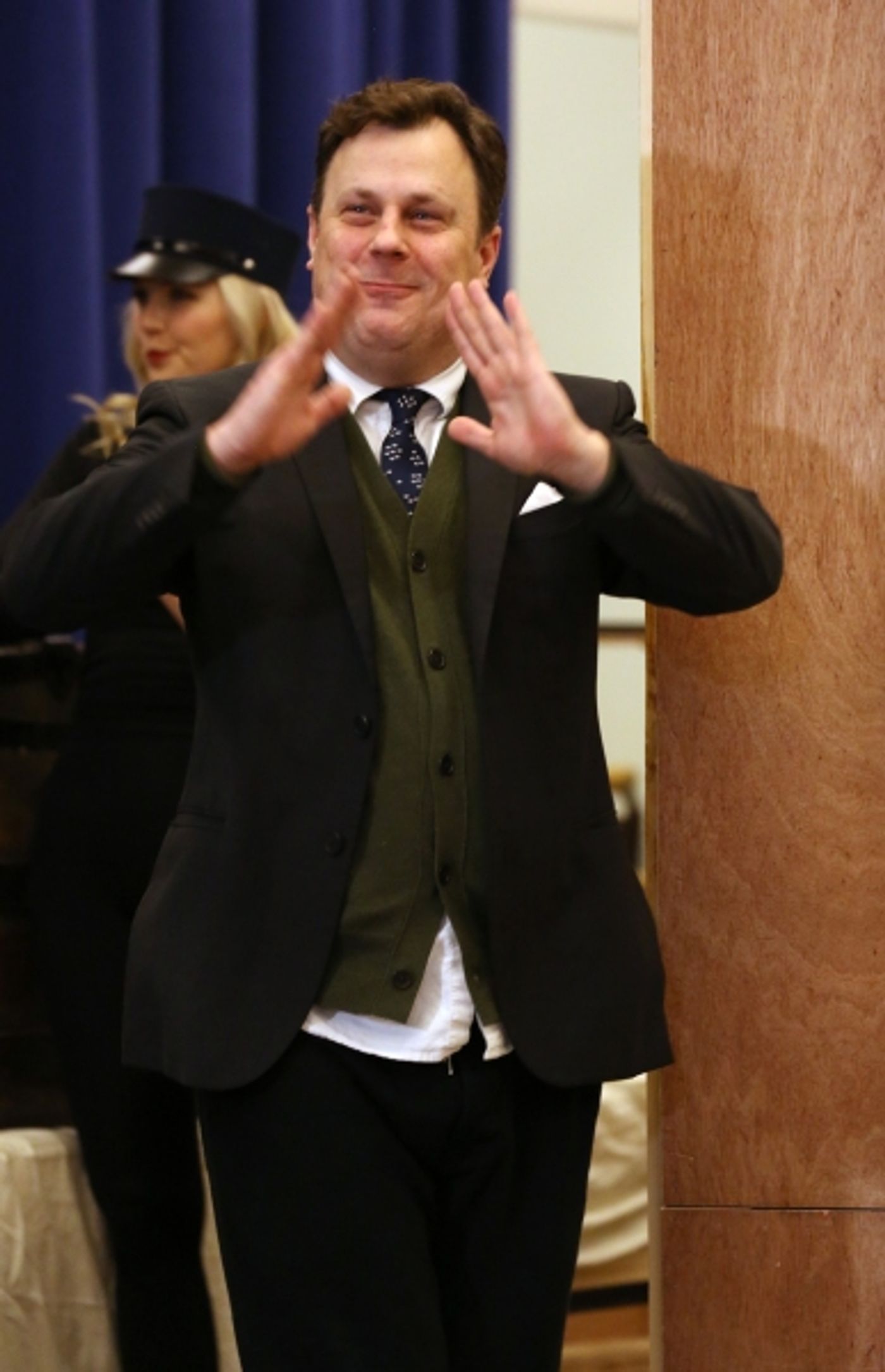 Photo Coverage: In Rehearsal with Zach Braff, Marin Mazzie & the Cast of BULLETS OVER BROADWAY!  Image