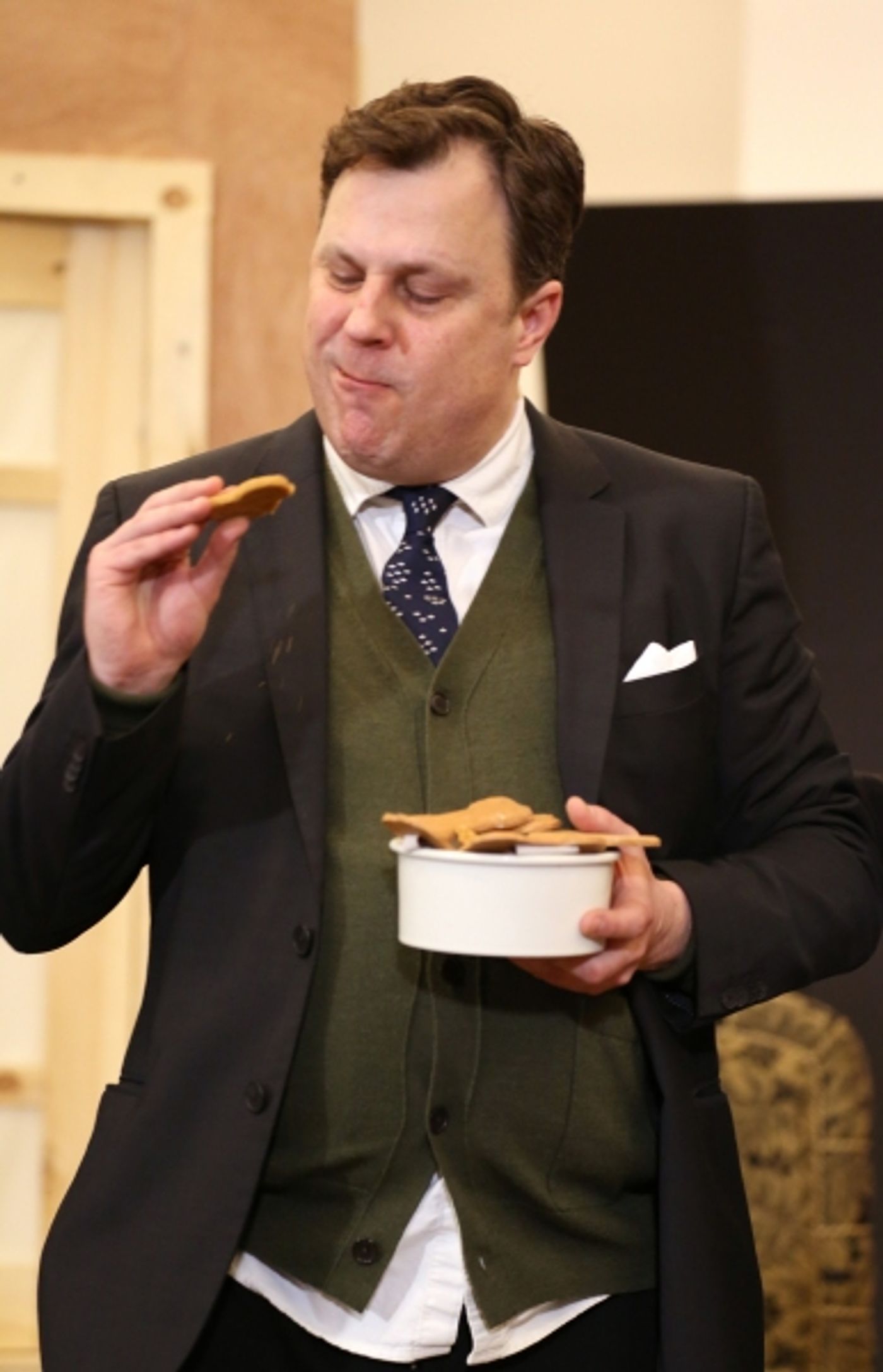 Photo Coverage: In Rehearsal with Zach Braff, Marin Mazzie & the Cast of BULLETS OVER BROADWAY!  Image