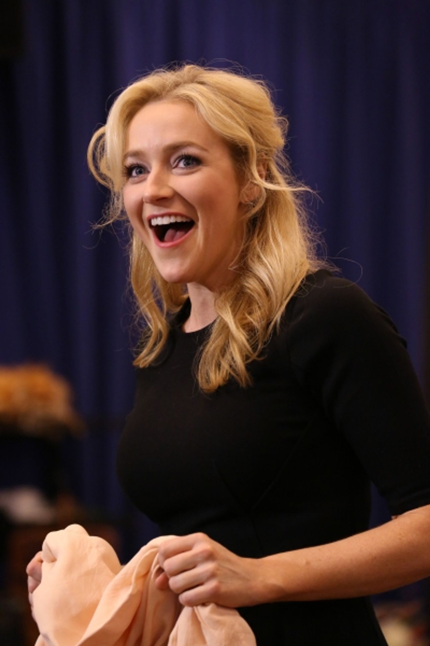 Photo Coverage: In Rehearsal with Zach Braff, Marin Mazzie & the Cast of BULLETS OVER BROADWAY!  Image