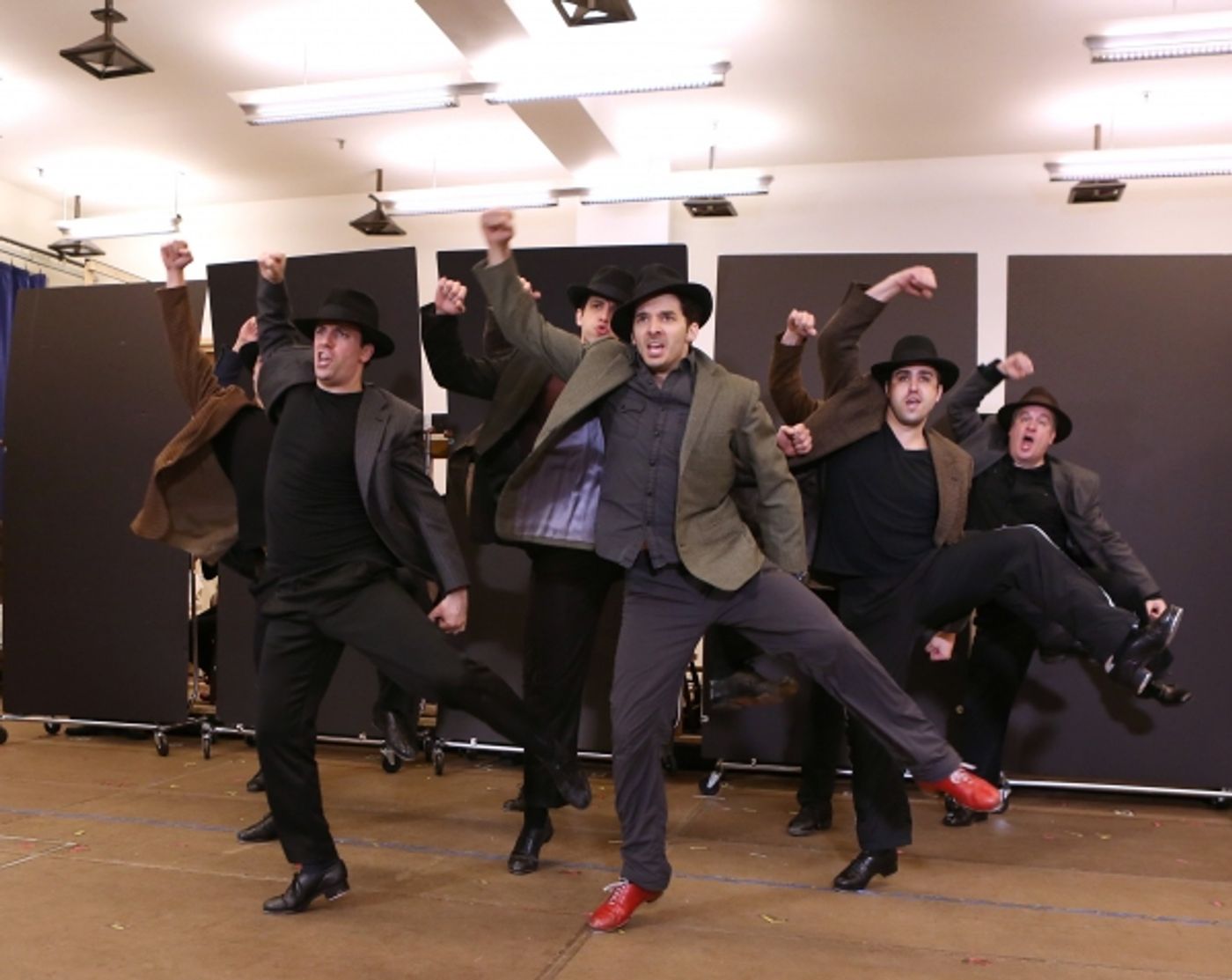 Photo Coverage: In Rehearsal with Zach Braff, Marin Mazzie & the Cast of BULLETS OVER BROADWAY!  Image