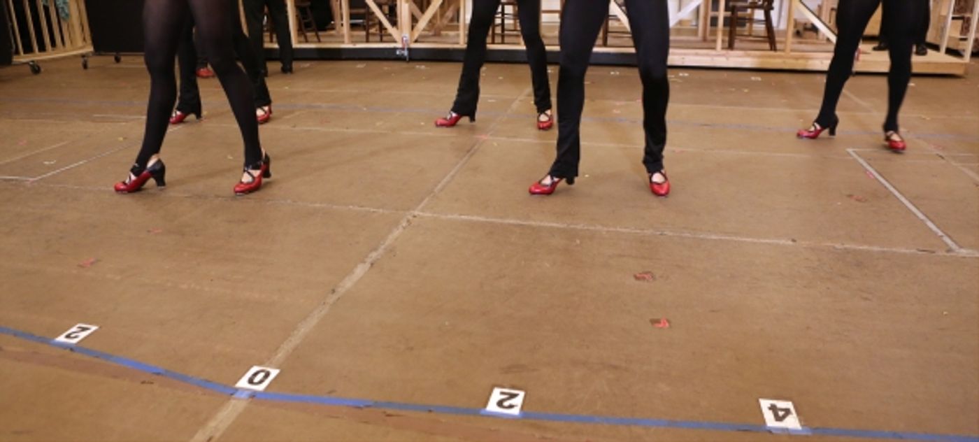 Photo Coverage: In Rehearsal with Zach Braff, Marin Mazzie & the Cast of BULLETS OVER BROADWAY!  Image