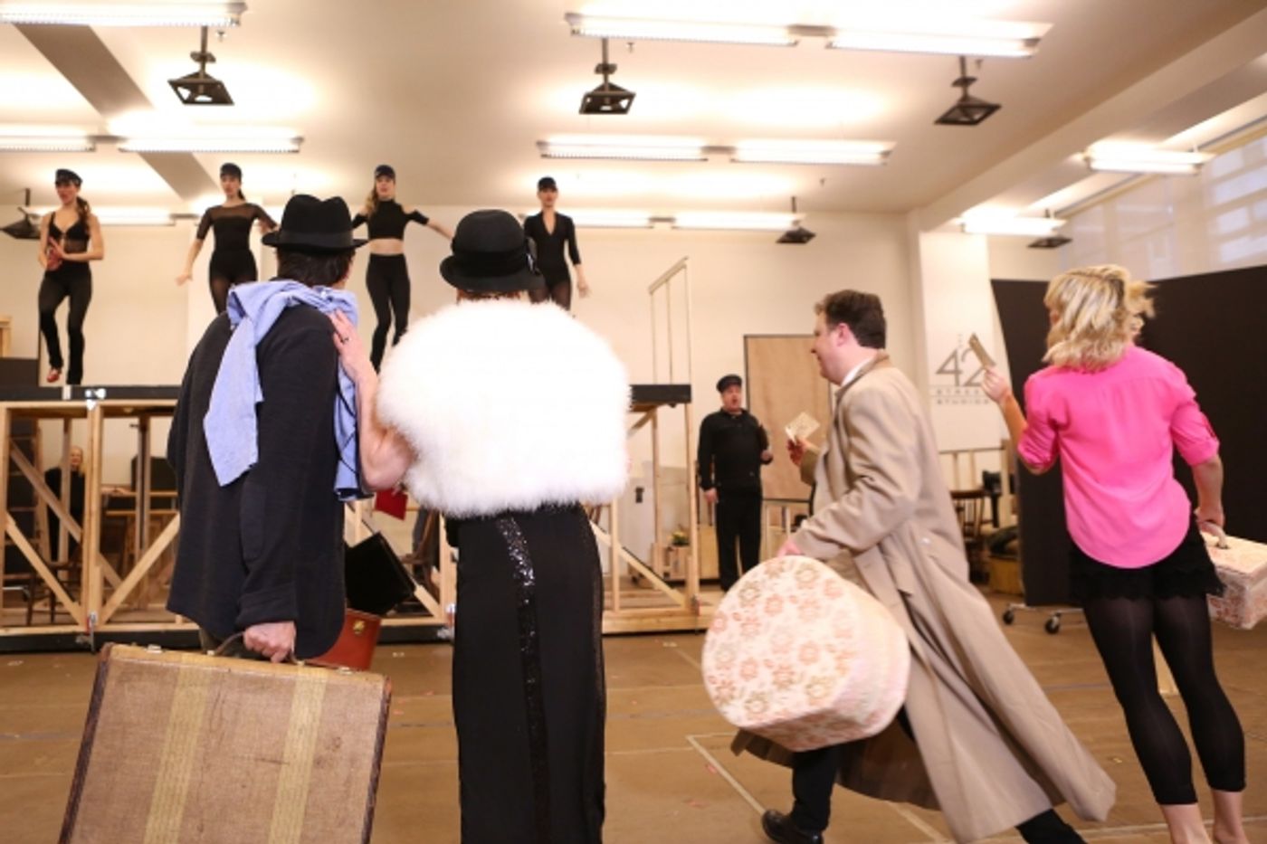 Photo Coverage: In Rehearsal with Zach Braff, Marin Mazzie & the Cast of BULLETS OVER BROADWAY!  Image