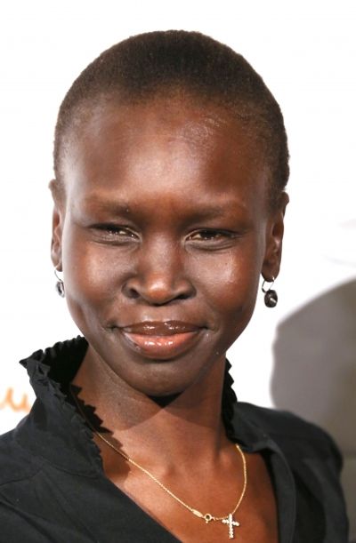 Alek Wek  Photo