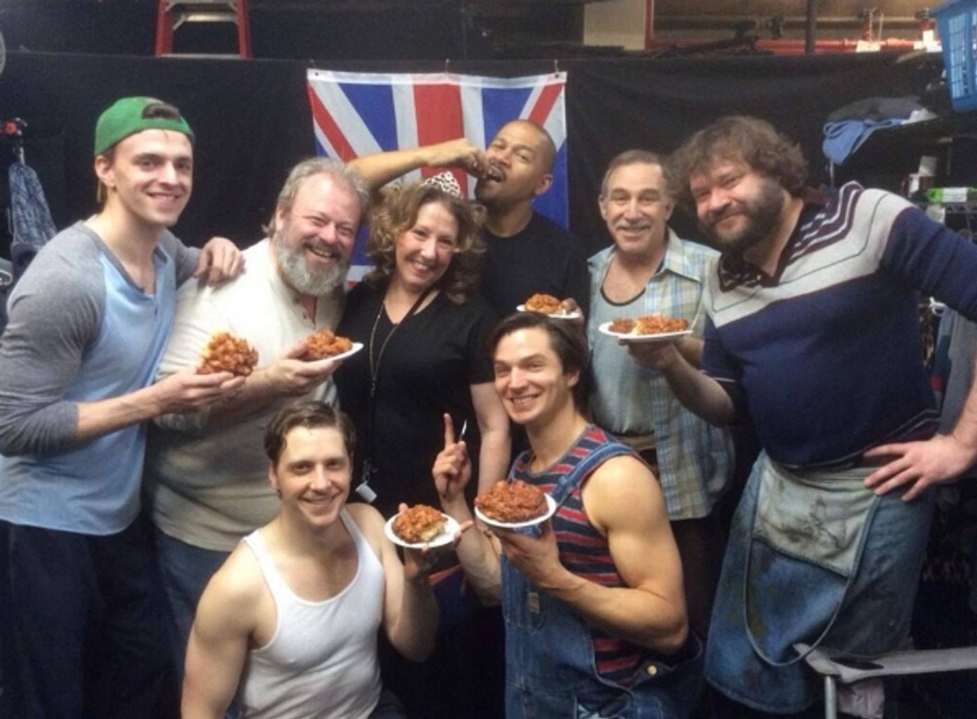 Photo Flash: Saturday Intermission Pics, Feb. 15 - KINKY BOOTS' Ellyn Marsh & Jennifer Perry 'Tear Up' FROZEN's 'Let It Go'; Plus, 'MORMON', 'BRIDGES' and More!  Image