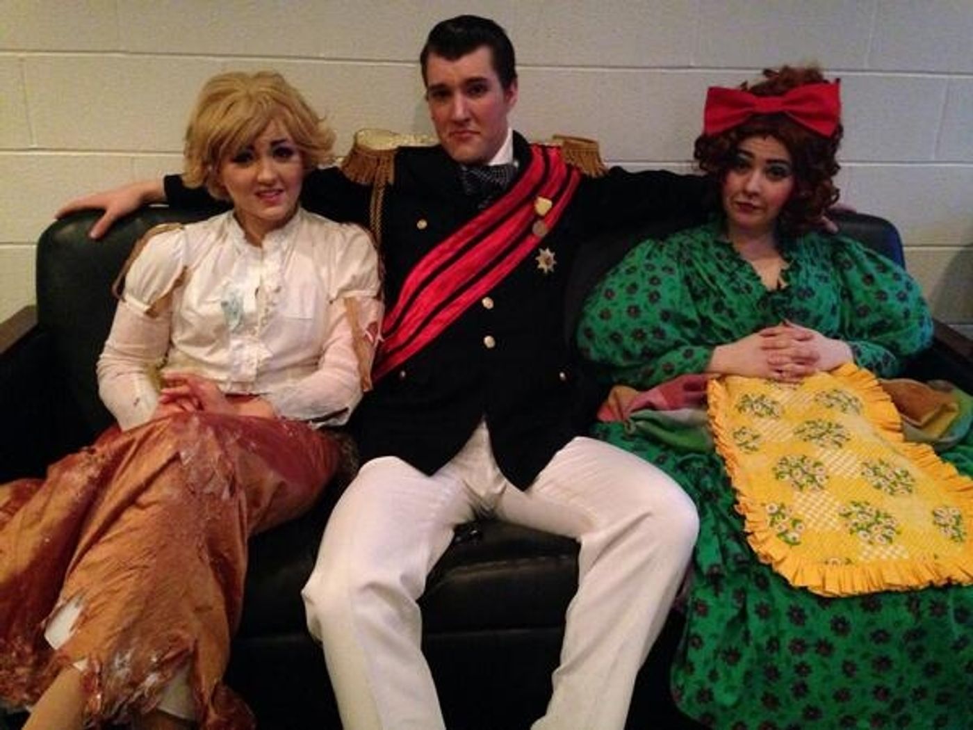 Photo Flash: Saturday Intermission Pics, Feb. 15 - KINKY BOOTS' Ellyn Marsh & Jennifer Perry 'Tear Up' FROZEN's 'Let It Go'; Plus, 'MORMON', 'BRIDGES' and More!  Image