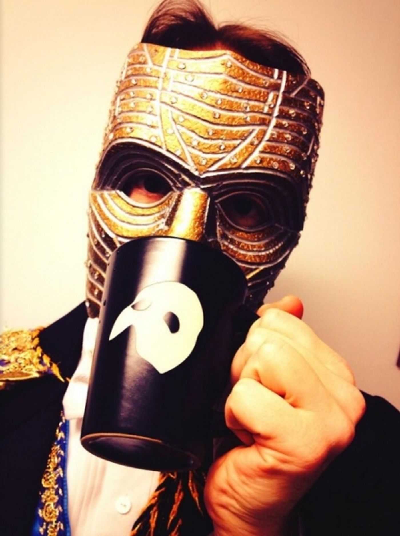 Photo Flash: Saturday Intermission Pics, Feb 15, Part 2 - ROCKY Gets Tough Backstage and More!  Image