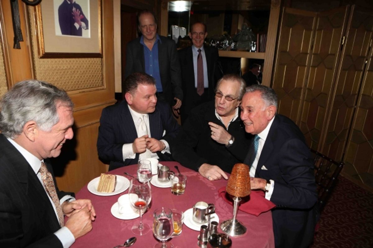 Leslie Moonves, Bruce Charet, Danny Aiello, Ammbasador Josepth Zappala at 