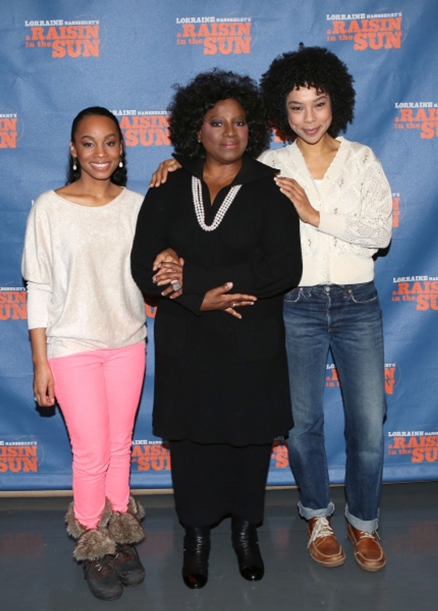 Photo Coverage: Denzel Washington & Company of A RAISIN IN THE SUN Meets the Press  Image