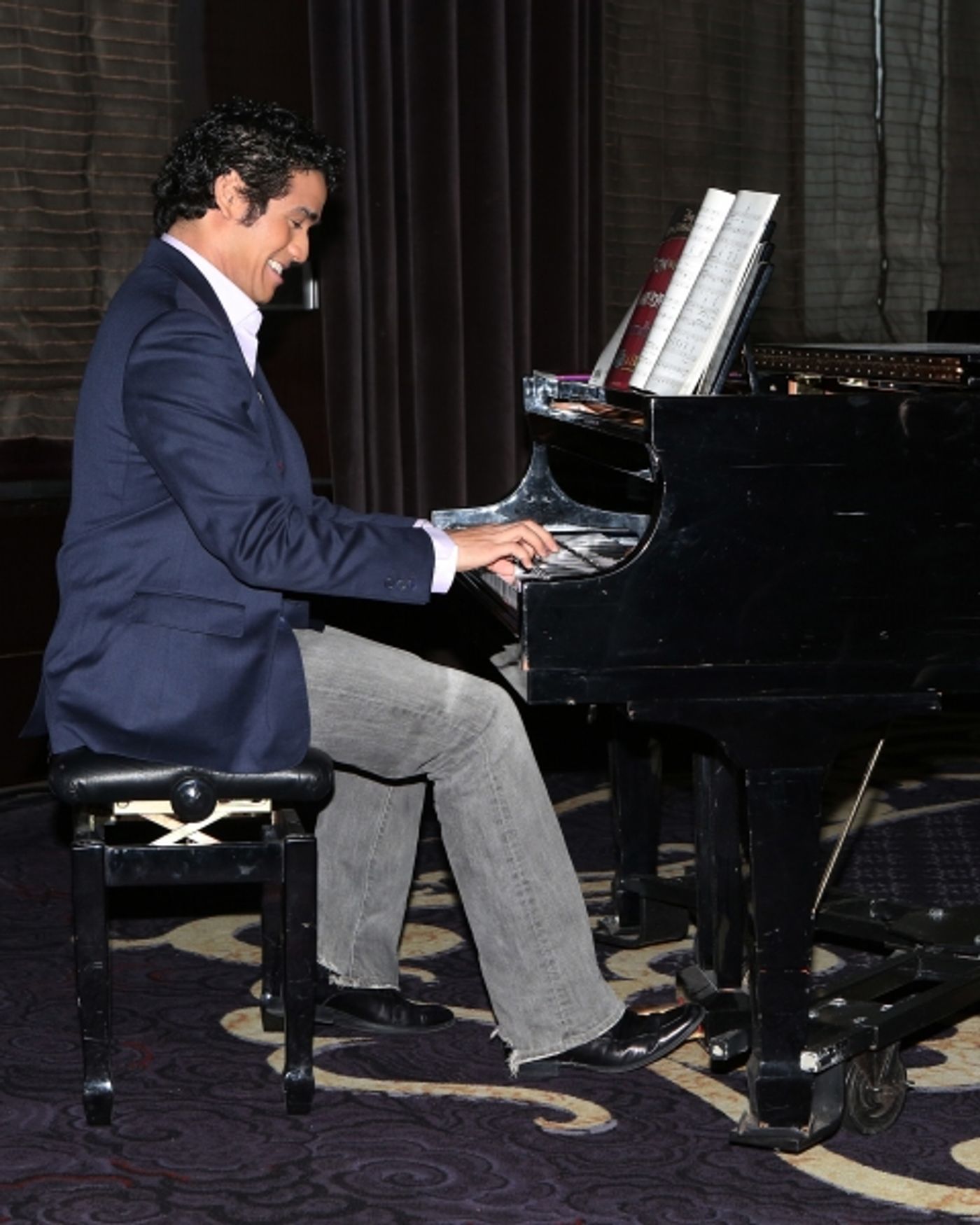 Photo Coverage: Make Way for Prince Ali and Cast of Broadway's ALADDIN!  Image