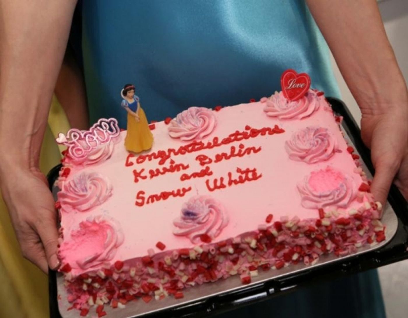 Photo Flash: Renowned Artist Kevin Berlin Ties the Knot with Snow White - First Look!  Image