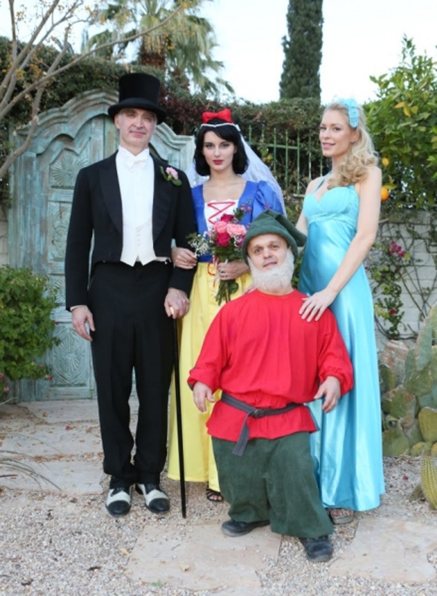 Photo Flash: Renowned Artist Kevin Berlin Ties the Knot with Snow White - First Look!  Image
