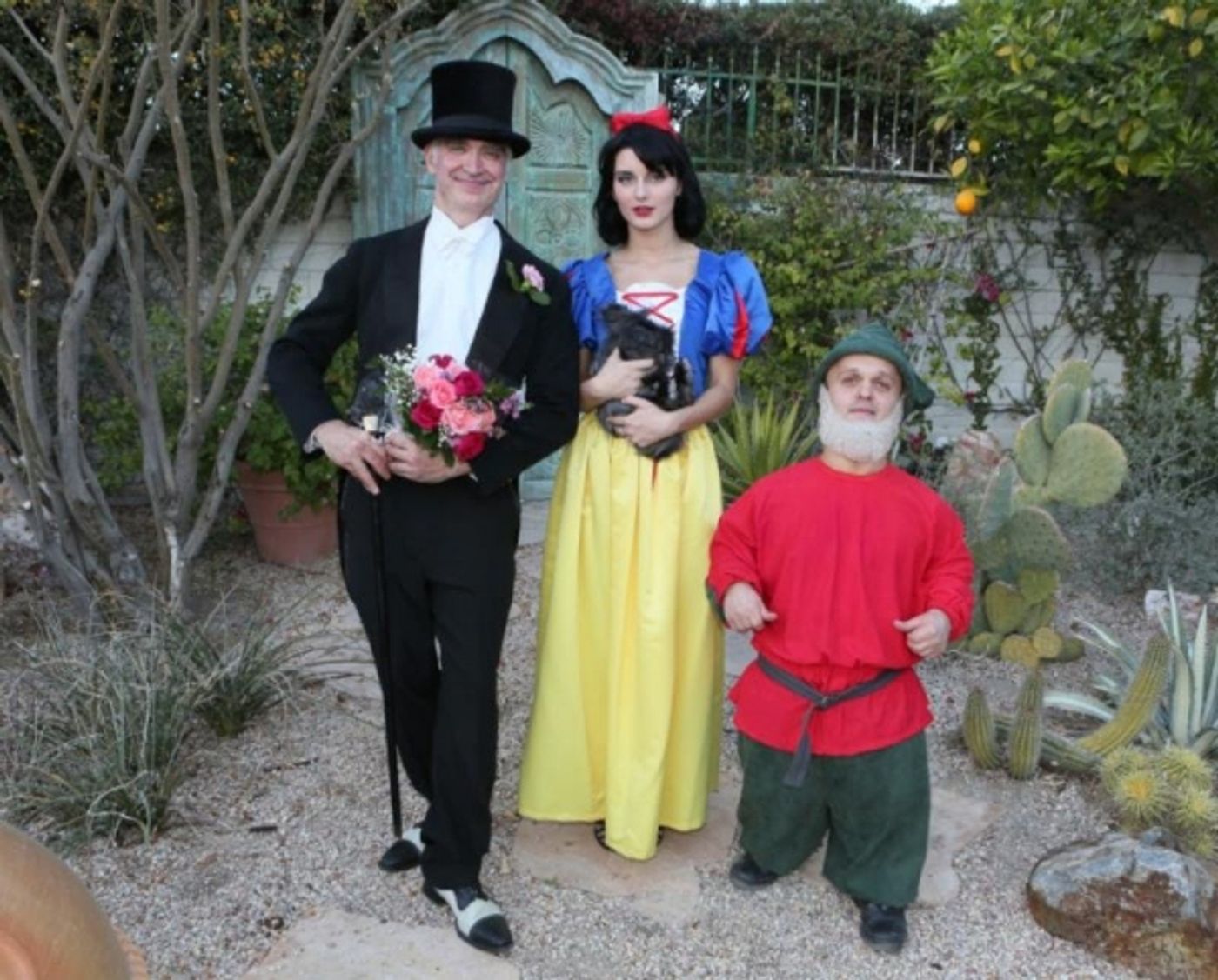 Photo Flash: Renowned Artist Kevin Berlin Ties the Knot with Snow White - First Look!  Image
