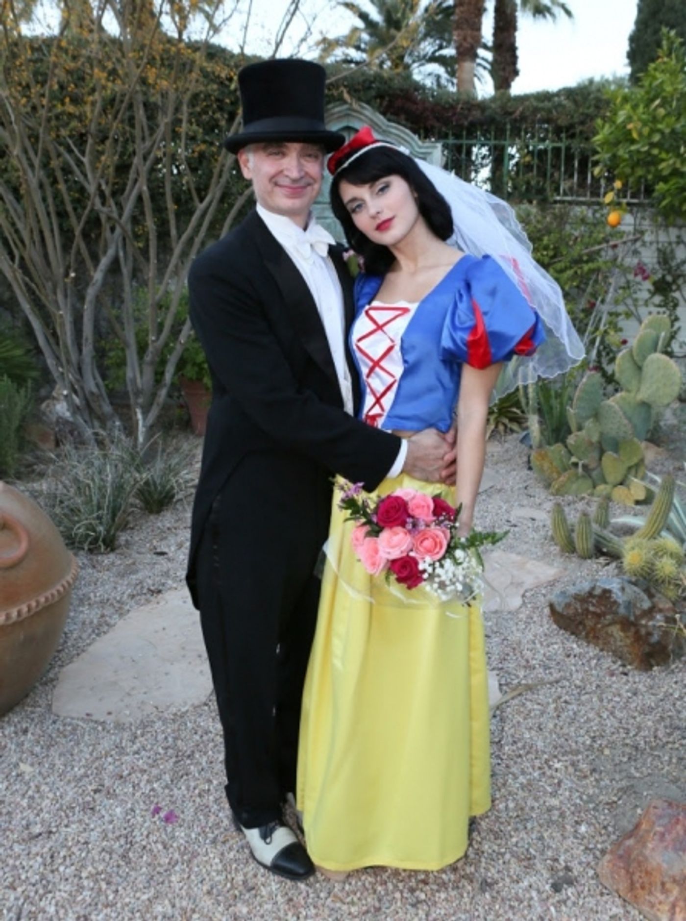 Photo Flash: Renowned Artist Kevin Berlin Ties the Knot with Snow White - First Look! Photo Flash: Renowned Artist Kevin Berlin Ties the Knot with Snow White - First Look! Image