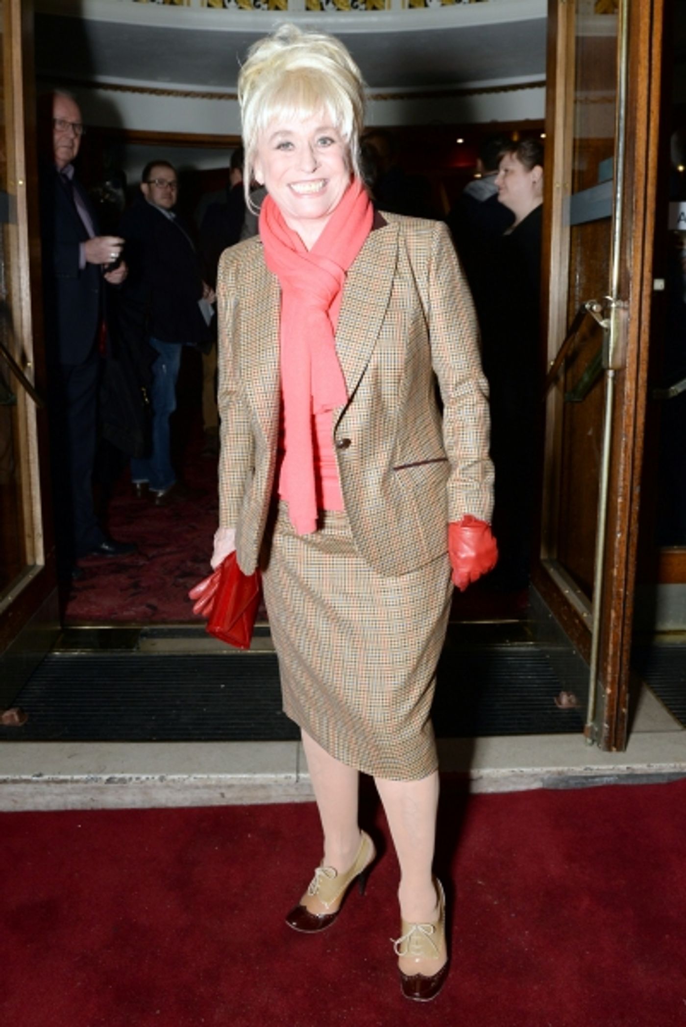 Photo Coverage: Opening Night of TELL ME ON A SUNDAY Starring Marti Webb  Image