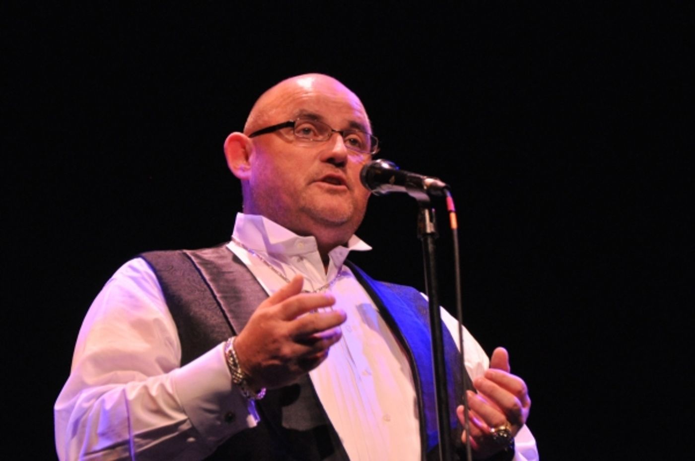 Photo Coverage: Ronan Tynan Plays Patchogue Theatre  Image