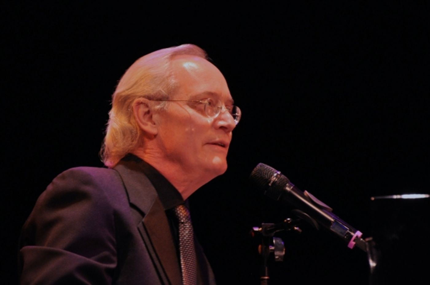 Photo Coverage: Ronan Tynan Plays Patchogue Theatre  Image