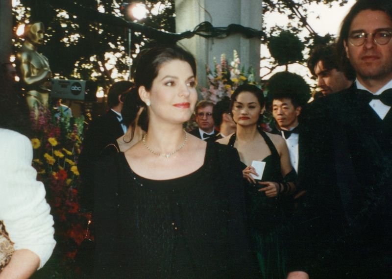 Photo Flashback: Looking Back at the 1994 Oscars — photo 9 of 39