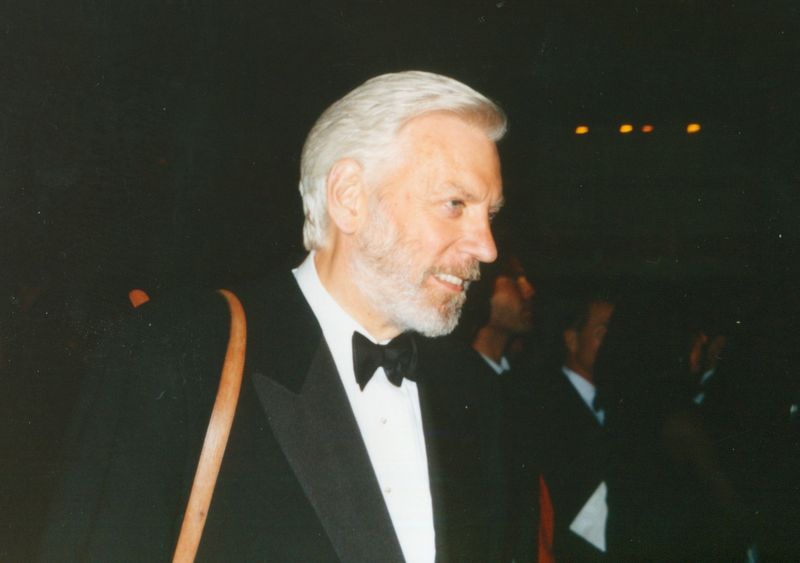 Photo Flashback: Looking Back at the 1994 Oscars — photo 17 of 39