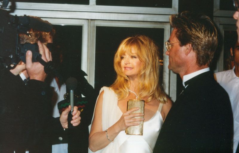 Photo Flashback: Looking Back at the 1994 Oscars — photo 25 of 39