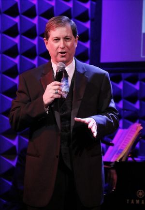 Stephen Hanks  Photo