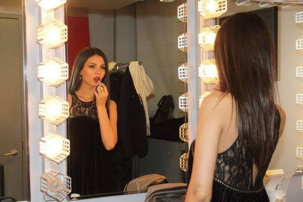 Victoria Justice Photo