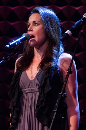 Jenna Leigh Green Photo