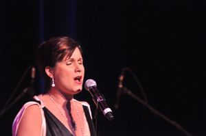 Stephanie J. Block Photo