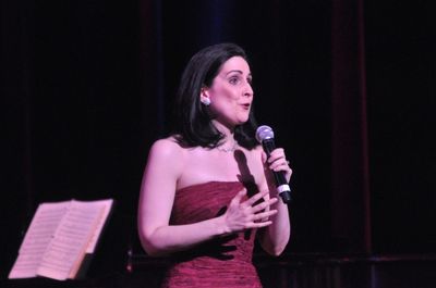 Stephanie D''Abruzzo Photo