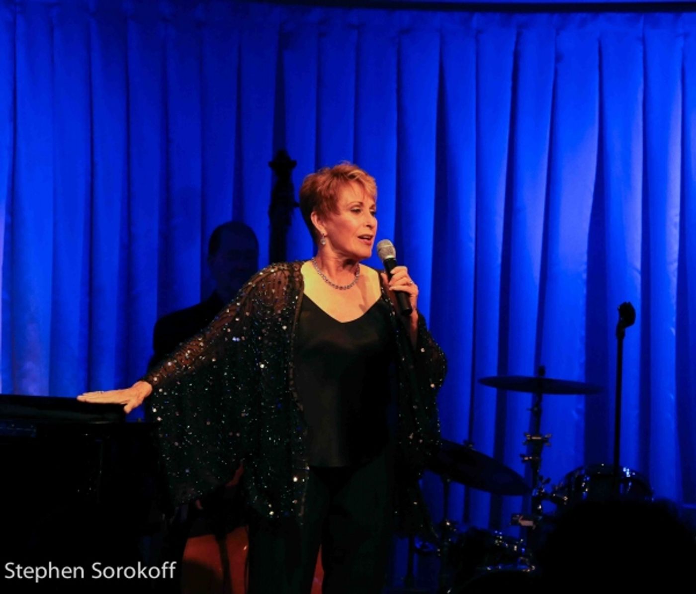 Photo Coverage: Amanda McBroom Plays the Colony Hotel in Palm Beach  Image