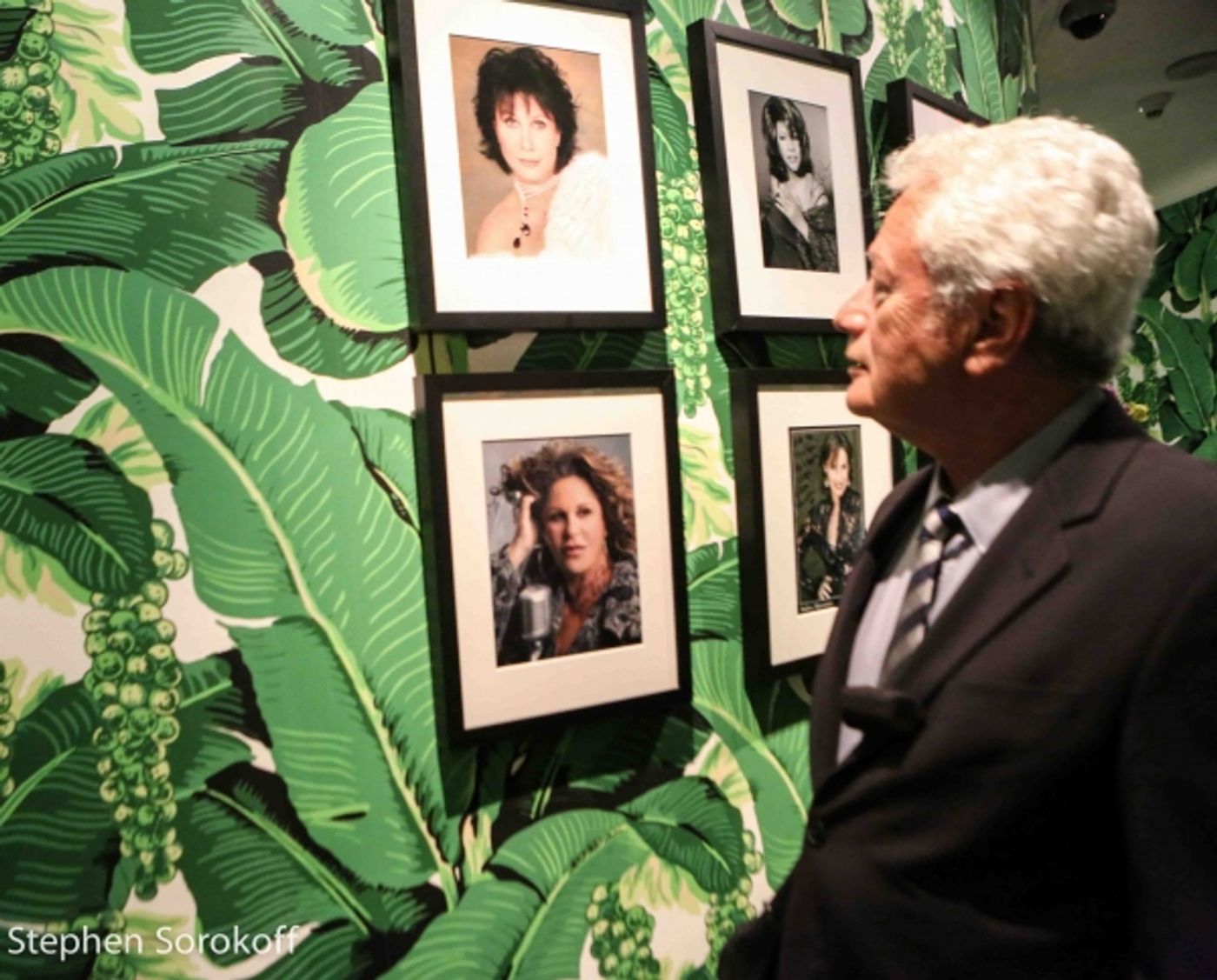 Photo Coverage: Amanda McBroom Plays the Colony Hotel in Palm Beach Photo Coverage: Amanda McBroom Plays the Colony Hotel in Palm Beach Image