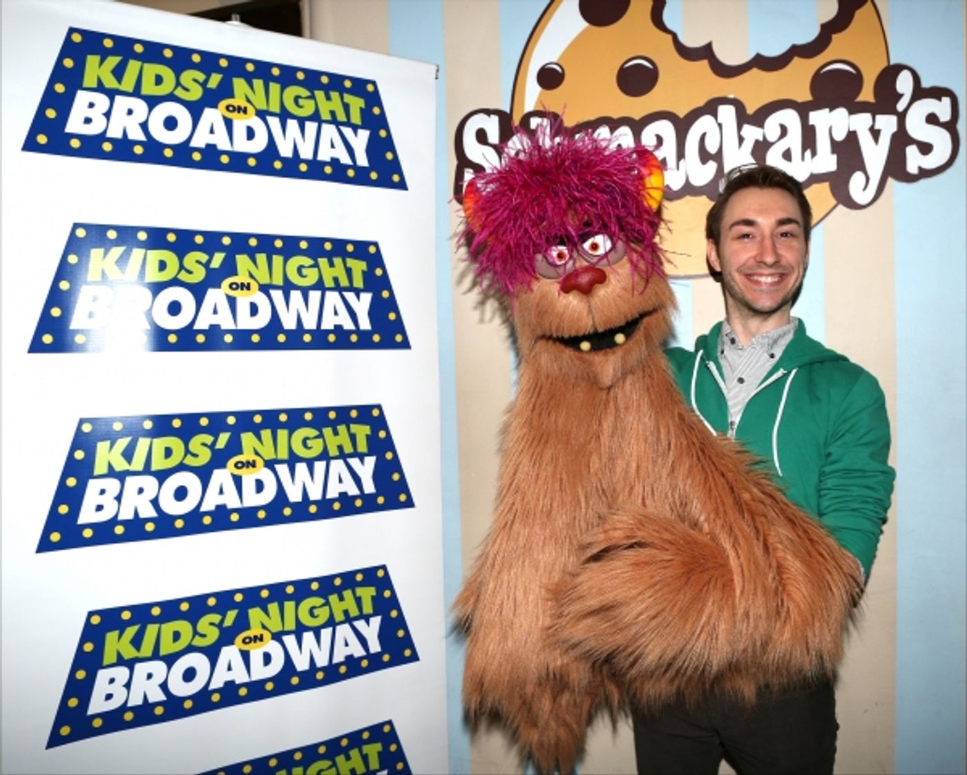 Photo Coverage: AVENUE Q's Trekkie Monster Serve Sweet Treats at Schmackary's  Image