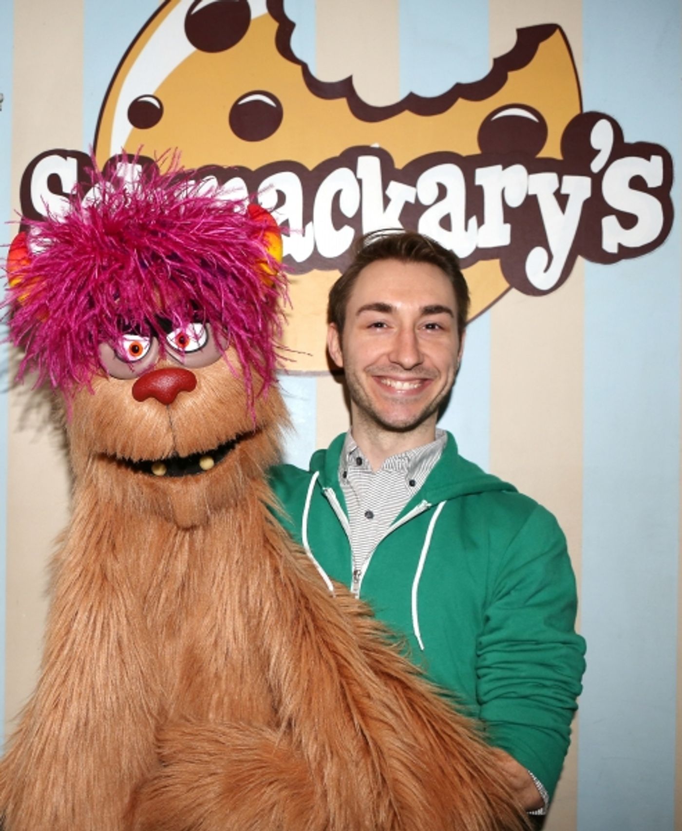 Photo Coverage: AVENUE Q's Trekkie Monster Serve Sweet Treats at Schmackary's  Image