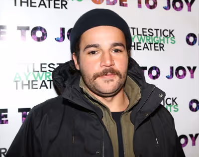 Christopher Abbott  Photo