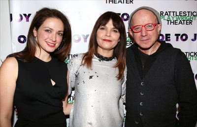 Roxanna Hope, Kathryn Erbe and Arliss Howard Photo