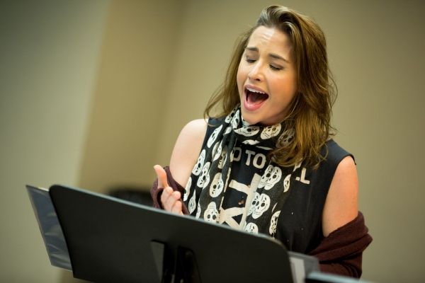 Allison Scagliotti Photo