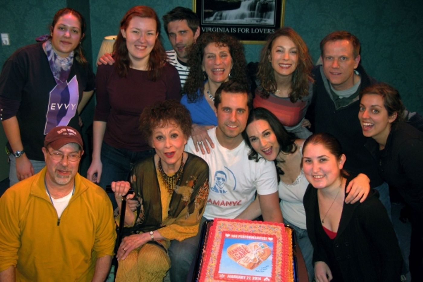Photo Flash: HANDLE WITH CARE Celebrates 100th Performance Off-Broadway  Image
