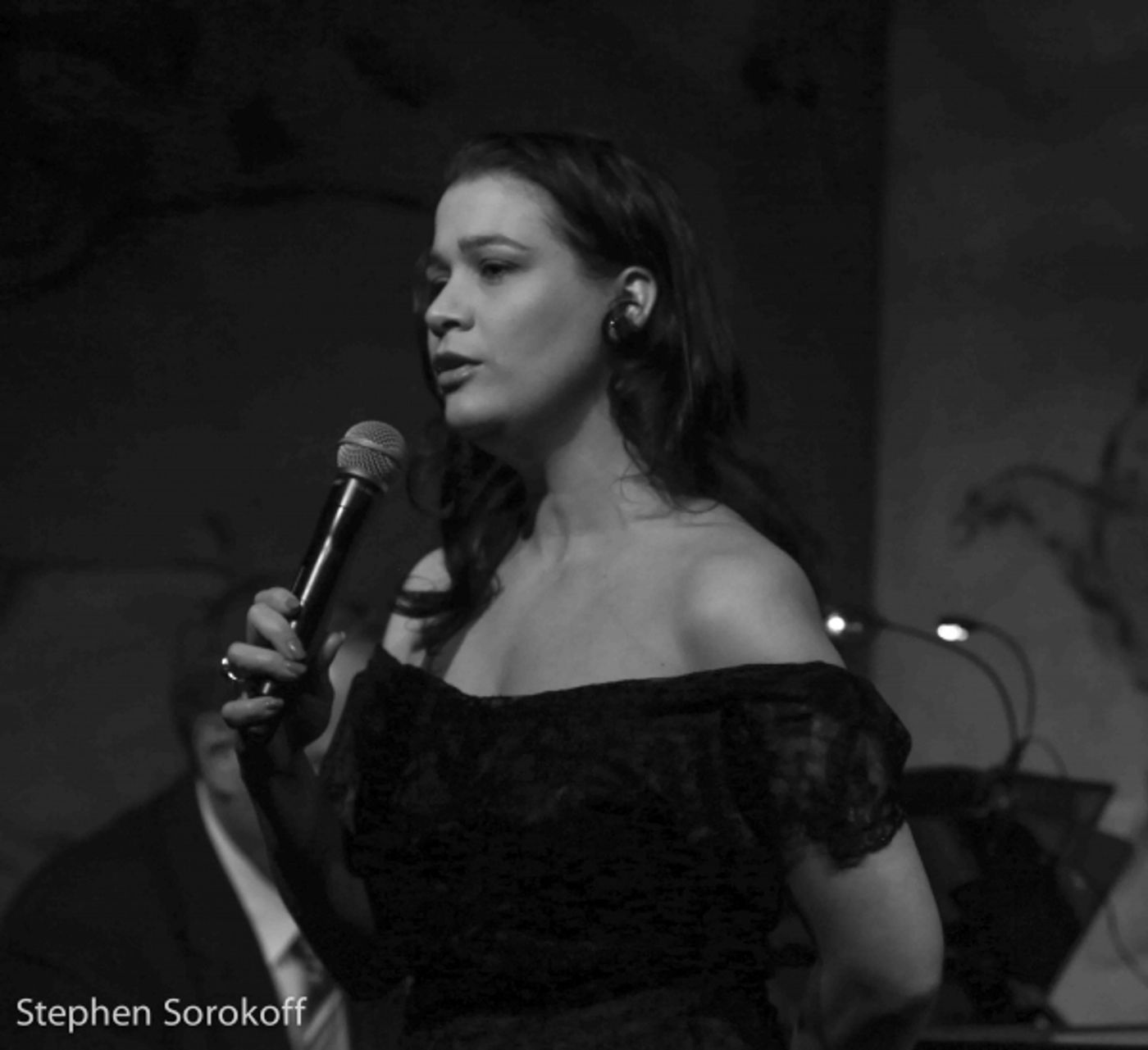 Photo Coverage: MAUDE MAGGART Plays CAFE CARLYLE Image