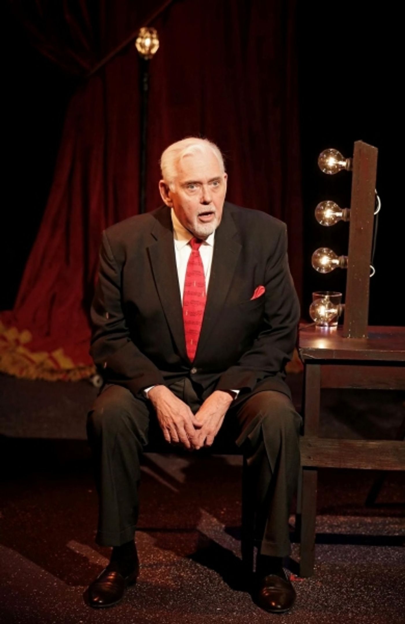 Photo Flash: First Look at Jim Brochu in Character Man  Image