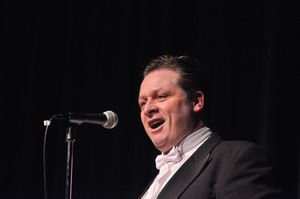 Anthony Kearns @ BroadwayWorld Anthony Kearns Photo