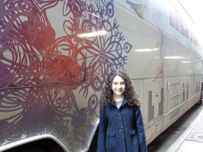 Lilla Crawford Photo