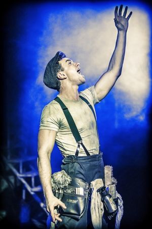 Richard Fleeshman Photo