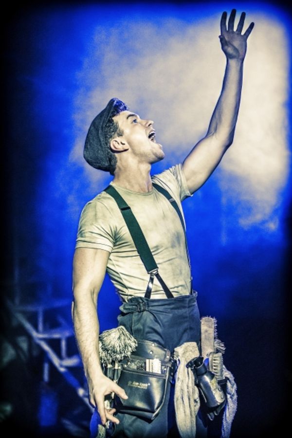Richard Fleeshman Photo