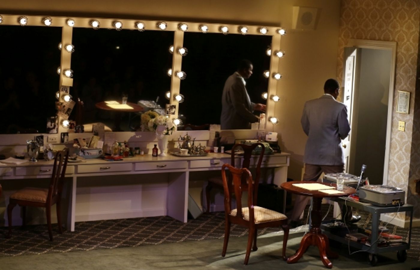 Photo Coverage: John Douglas Thompson- Led SATCHMO AT THE WALDORF Opens at Westside Theatre  Image