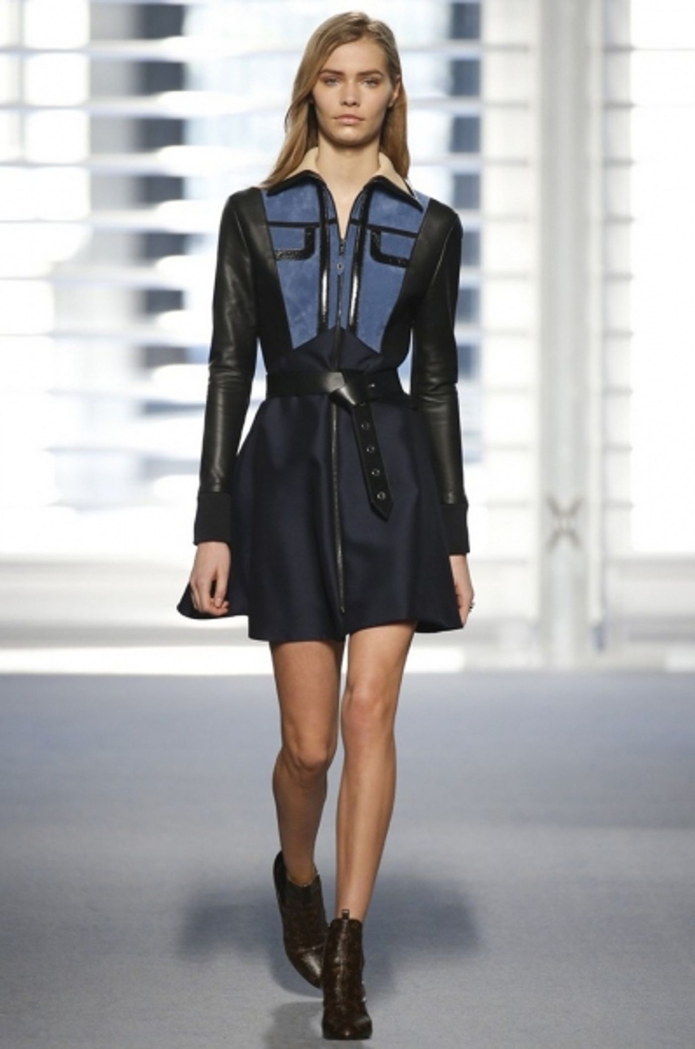 Photo Coverage: Nicolas Ghesquiere's First Louis Vuitton Collection Image