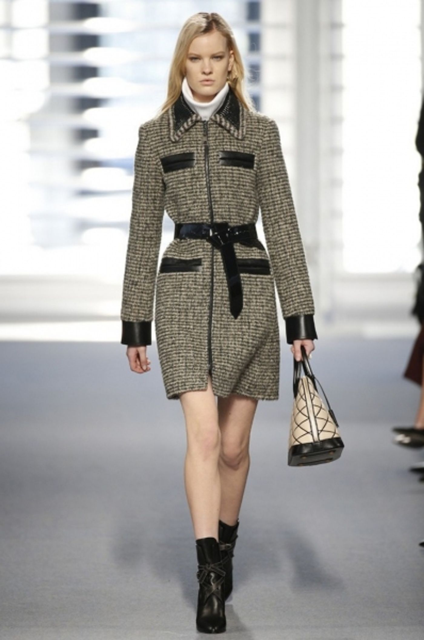 Photo Coverage: Nicolas Ghesquiere's First Louis Vuitton Collection Image