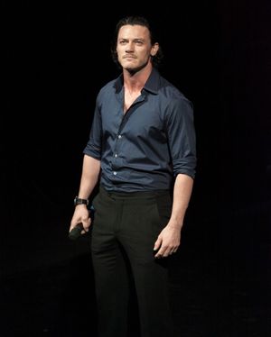 Luke Evans Photo