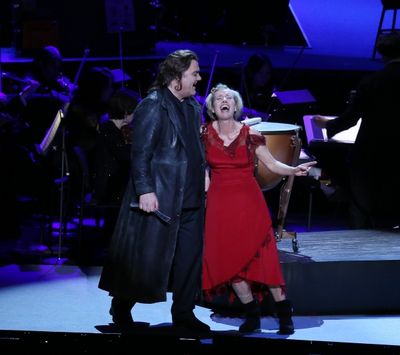 Byrn Terfel and Emma Thompson  Photo