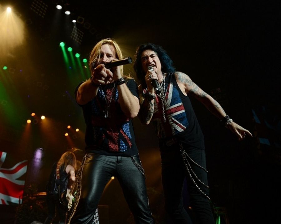 Photo Flash: RAIDING THE ROCK VAULT Celebrates Return to LVH Image