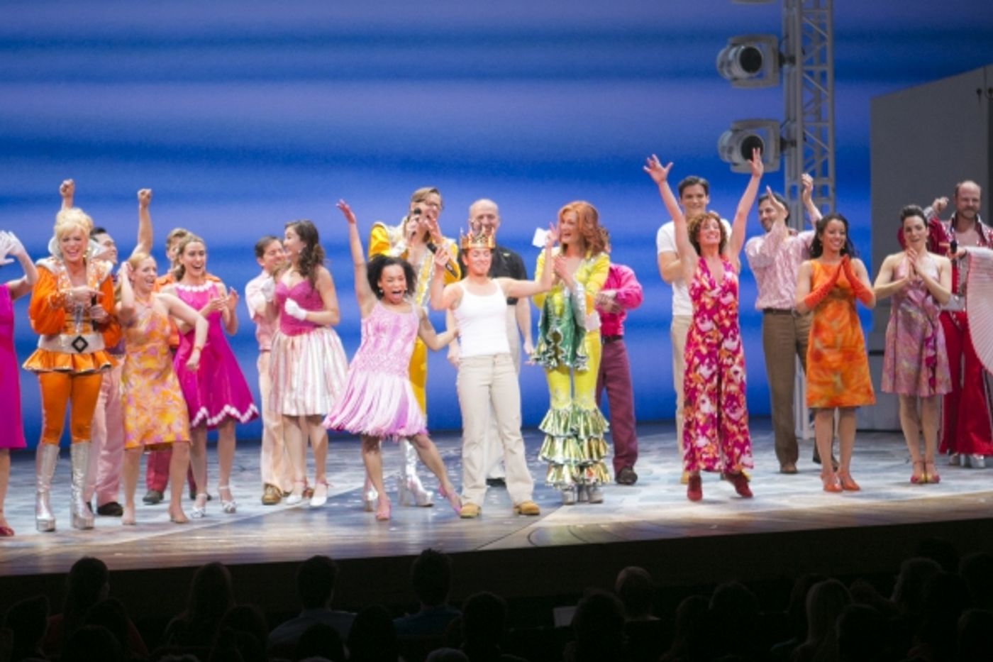 Photo Coverage: MAMMA MIA! Becomes Broadway's Ninth Longest-Running Show!  Image